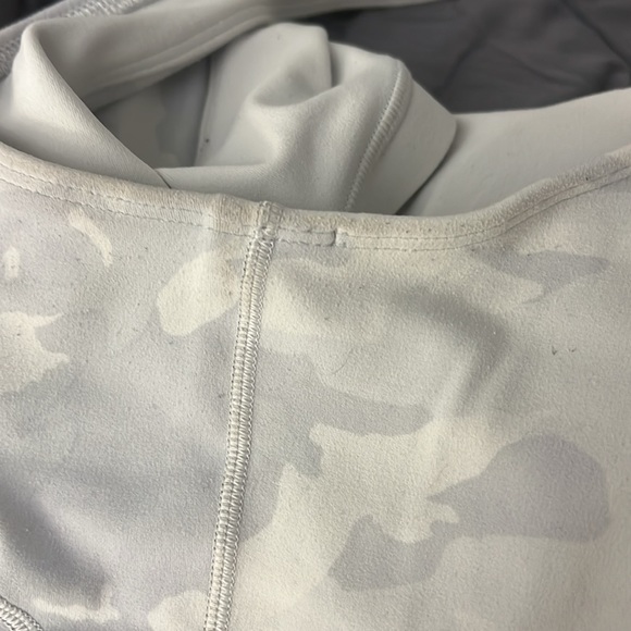 Lululemon Align tank, 10, white camo print - Picture 6 of 11